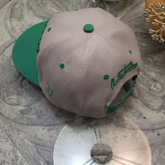 Amsterdam gray and green adjustable hat - Picture 2 of 3